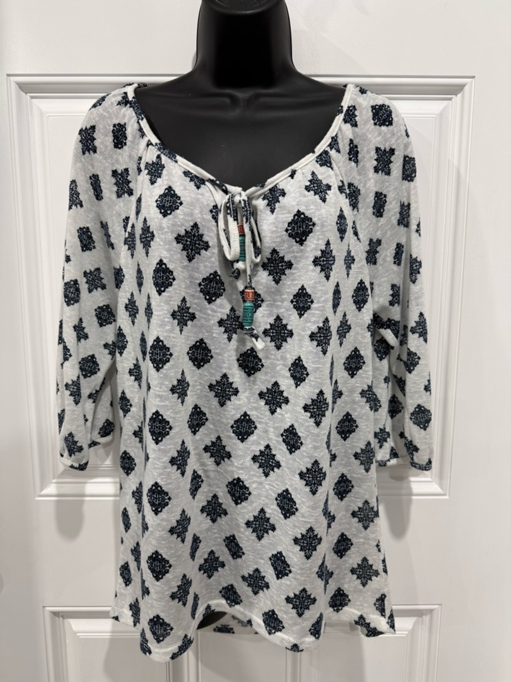 Rewind White and Navy Diamond-Print Peasant Tunic